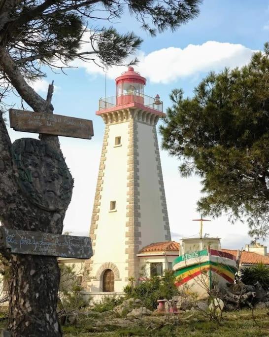 A 5Mn De La Reserve Africaine, Charmante Maison De Village Avec Patio Сижан Экстерьер фото