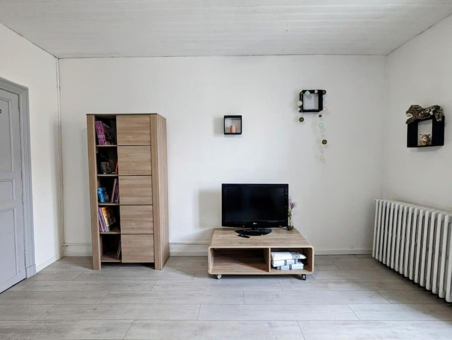 A 5Mn De La Reserve Africaine, Charmante Maison De Village Avec Patio Сижан Экстерьер фото